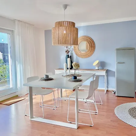 Apartment Timeless Apartment: Free Parking + Balcony + Netflix *